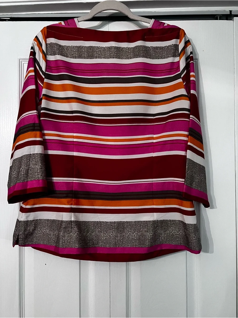 Banana Republic 3/4 Warm Neutral Print Striped Top